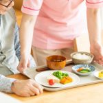 送飯服務