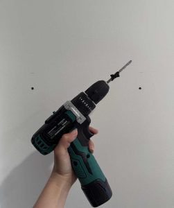 裝修鑽牆
